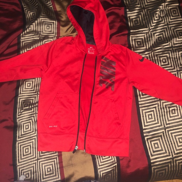 nike jackets for boys price